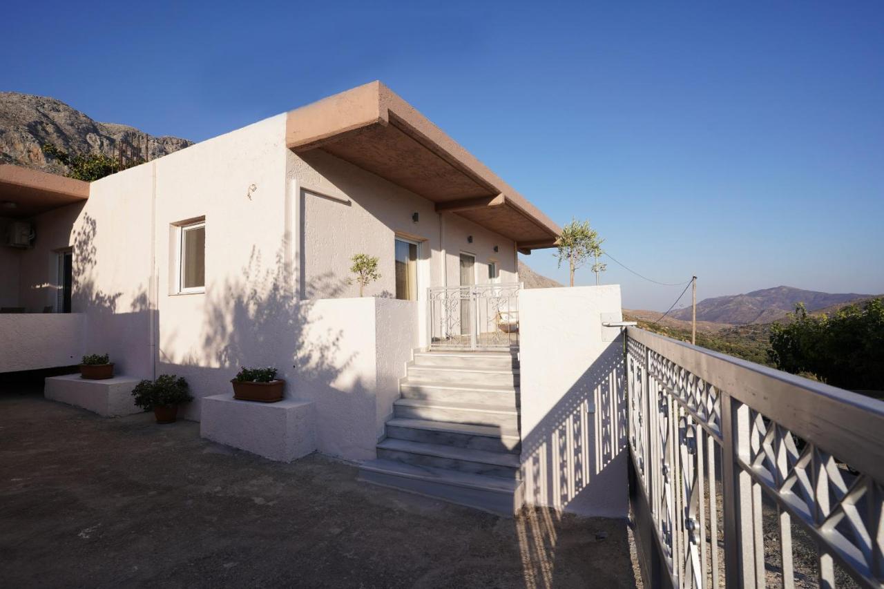 Villa Tzekos Kendrochori Ngoại thất bức ảnh